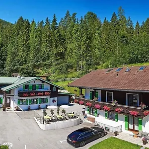  Apartment Berganemone